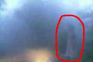 Ghosts on the roads - real evidence, photos and videos The ghost may not be a dead bride, but a suicide