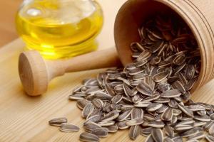 Sunflower seeds - the benefits and harms of your favorite product