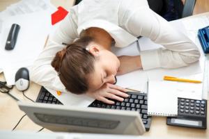 Causes of drowsiness in early and late pregnancy